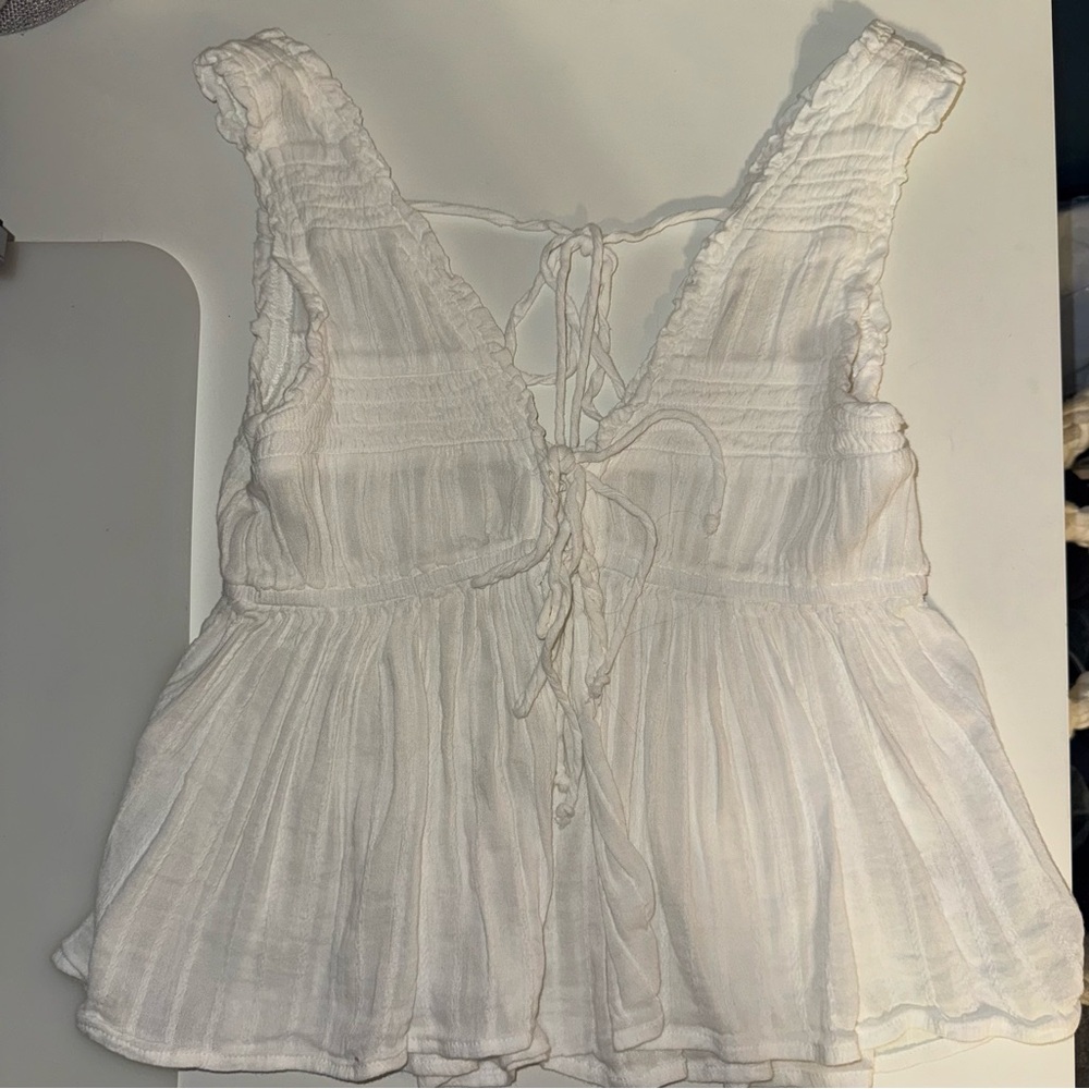 American Eagle Outfitters White Sleeveless Blouse XS